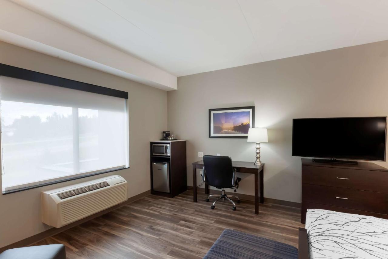 Best Western Premier Northwood Hotel Тимминс Экстерьер фото